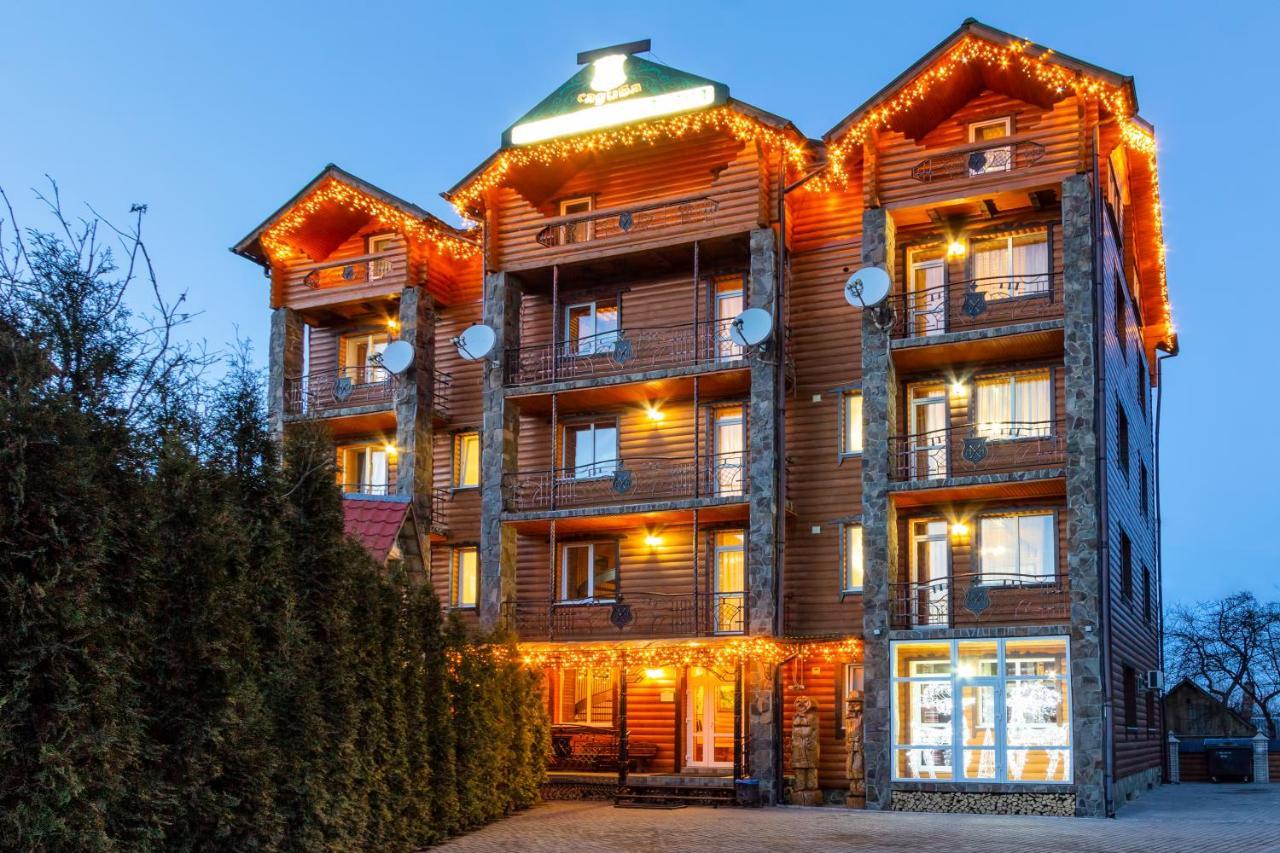 У Мар'Яни І Назара Hotel Yaremche Ngoại thất bức ảnh